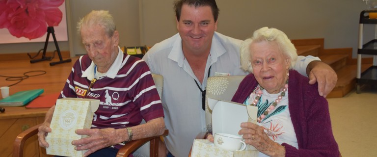 Bert and Mary with Clyde.jpg Bert and Mary with Clyde.jpg
