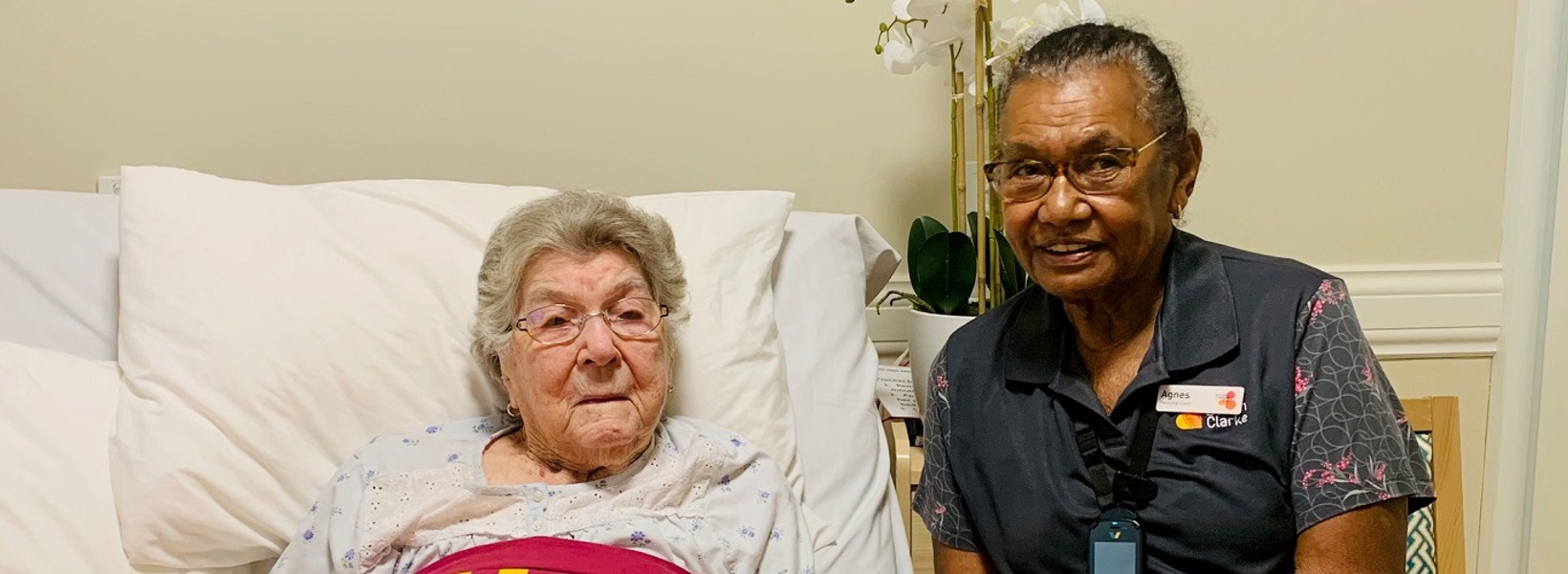 Agnes and resident Verna.jpg Agnes and resident Verna.jpg