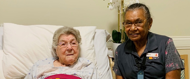 Agnes and resident Verna.jpg Agnes and resident Verna.jpg