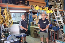 Clive & John_368x246.jpg Clive & John_368x246.jpg