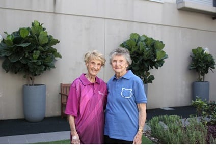 Glenda and Betty_.jpg Glenda and Betty_.jpg