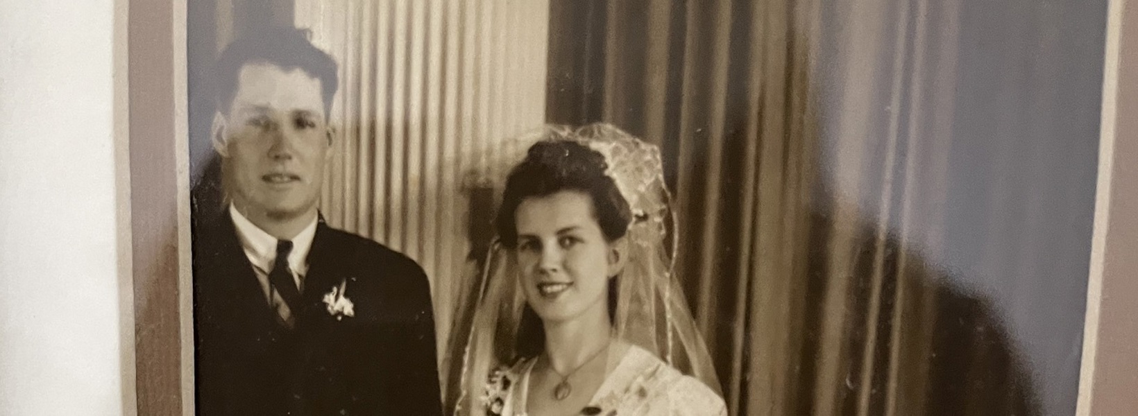 Maureen and her husband.jpg Maureen and her husband.jpg