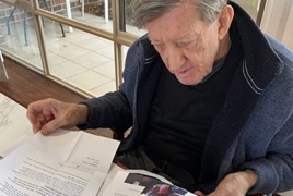 Residents opening their letters_.jpg Residents opening their letters_.jpg