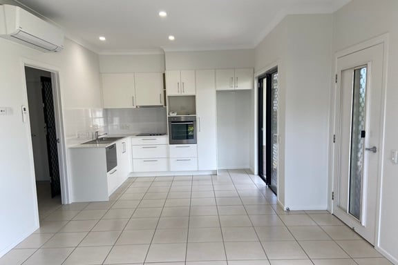 Carrington Unit 16 Kitchen.jpg