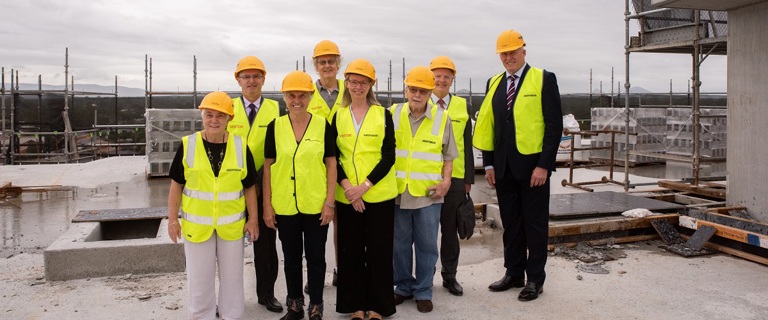 toppingoutweb.jpg toppingoutweb.jpg